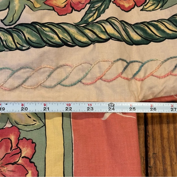 Handcrafted Quilted & Embroidered Floral Kimono Jacket – One Size - Picture 9 of 16